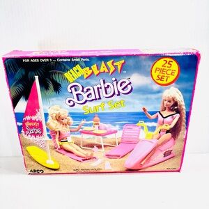 Arco Mattel BARBIE Beach Blast Barbie Surf Set 7394 Missing Table Open Box 1988